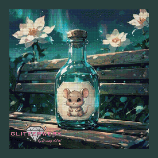 Kleine Maus, große Flasche by tiki_DIAMONDS.ai 60x60cm 95 Farben