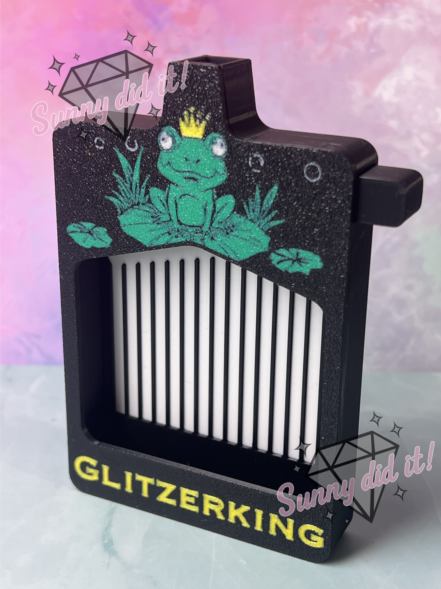 Frog King by Christa.fe KI 60x60cm 140 Farben